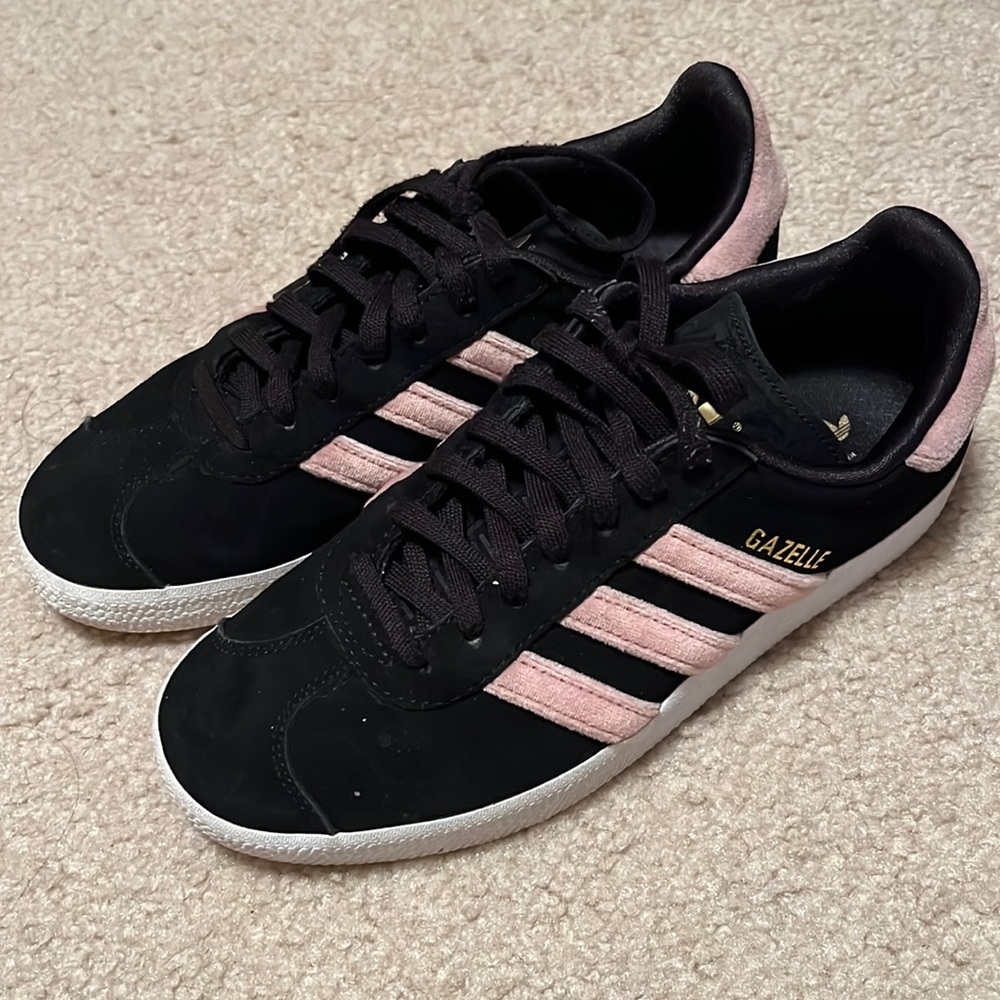 Adidas Women’s Gazelle US Size 5/6